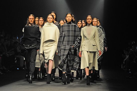 2O(sh)ӋƷ:؈ϣЩĪO(sh)ӋƷ