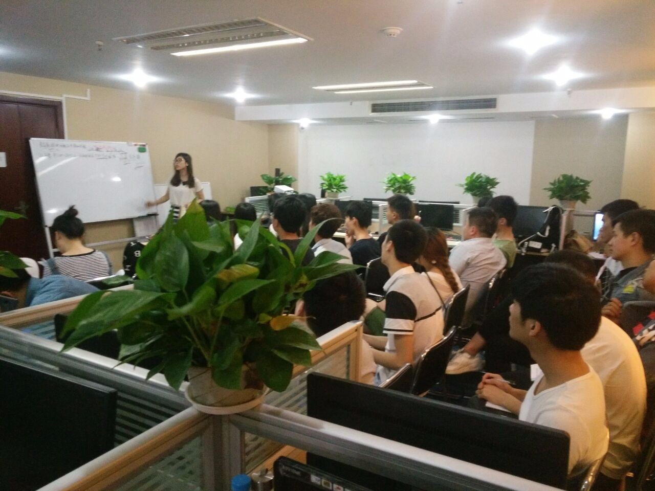 2hŏV湫˾:h@߅ǷNȺl(f)ĶŹ˾҂λҪ(du)