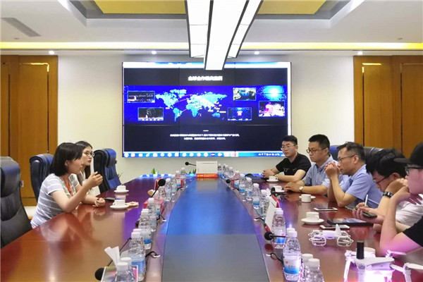 2ڸ߽V湫˾:҂Ї˞ʲôҪW(xu)ӢZ 