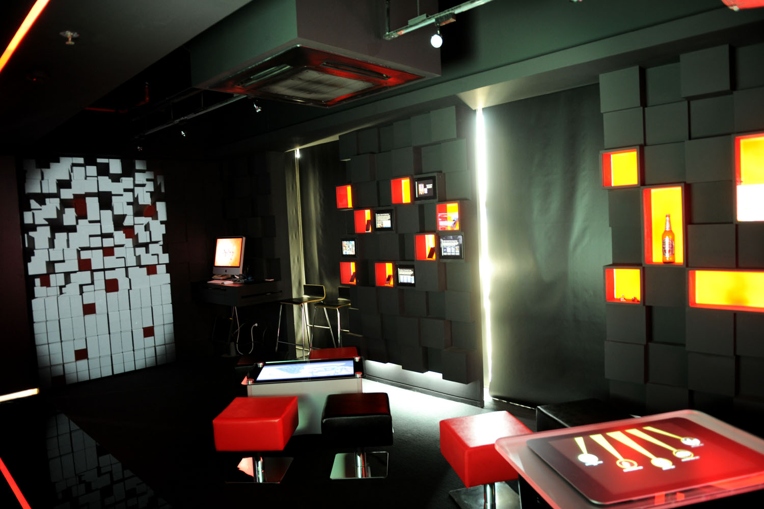 專業(yè)廣告服務(wù)