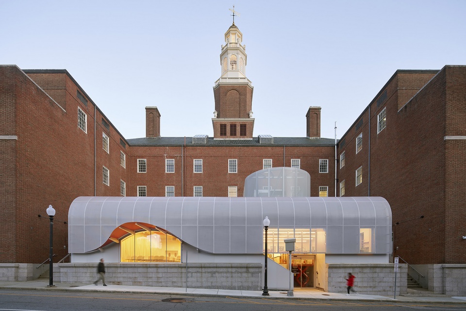 激發(fā)創(chuàng)意靈感的設(shè)計(jì)教育